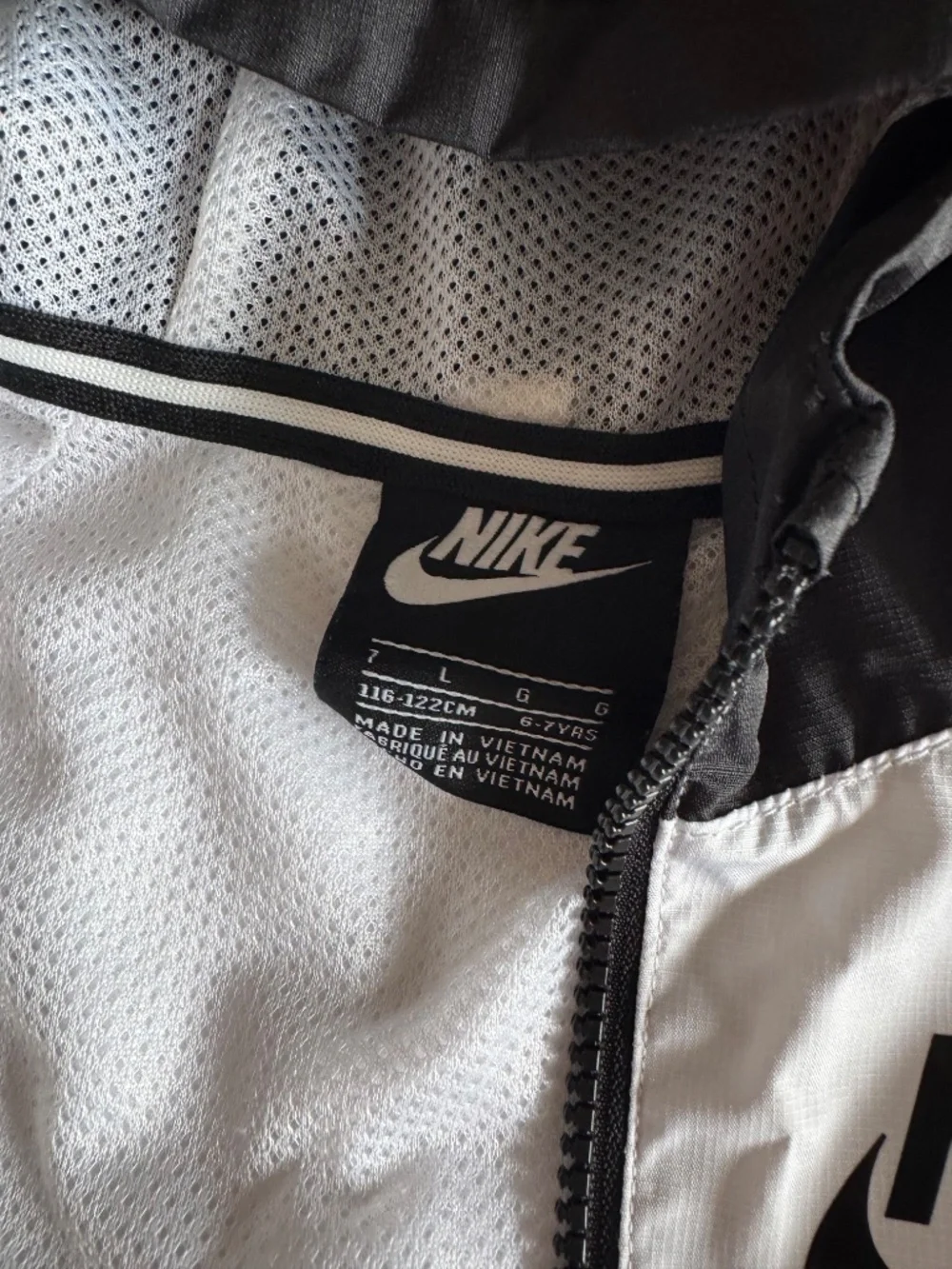 Nike Sportswear Windrunner Rain Jacket - 7